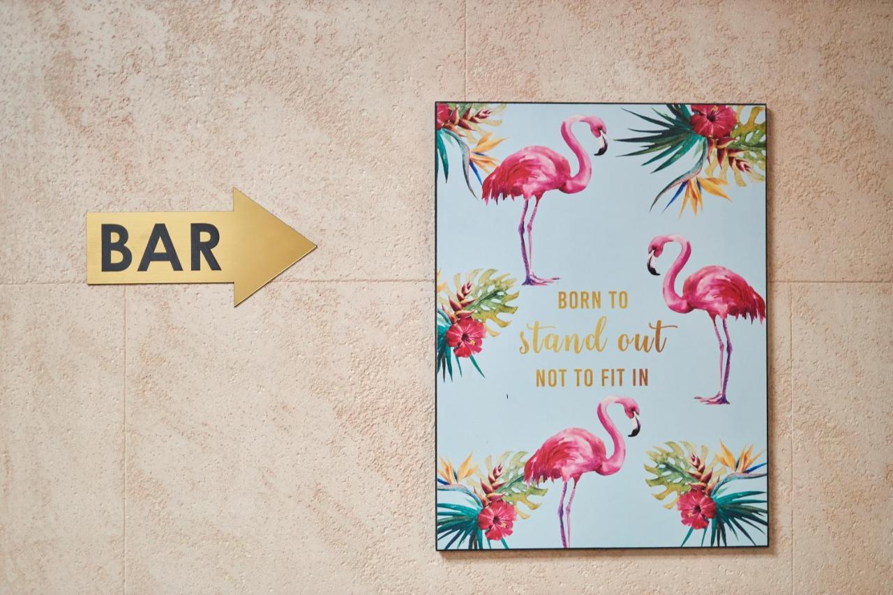 Flamingo Plovdiv Hotel Bagian luar foto