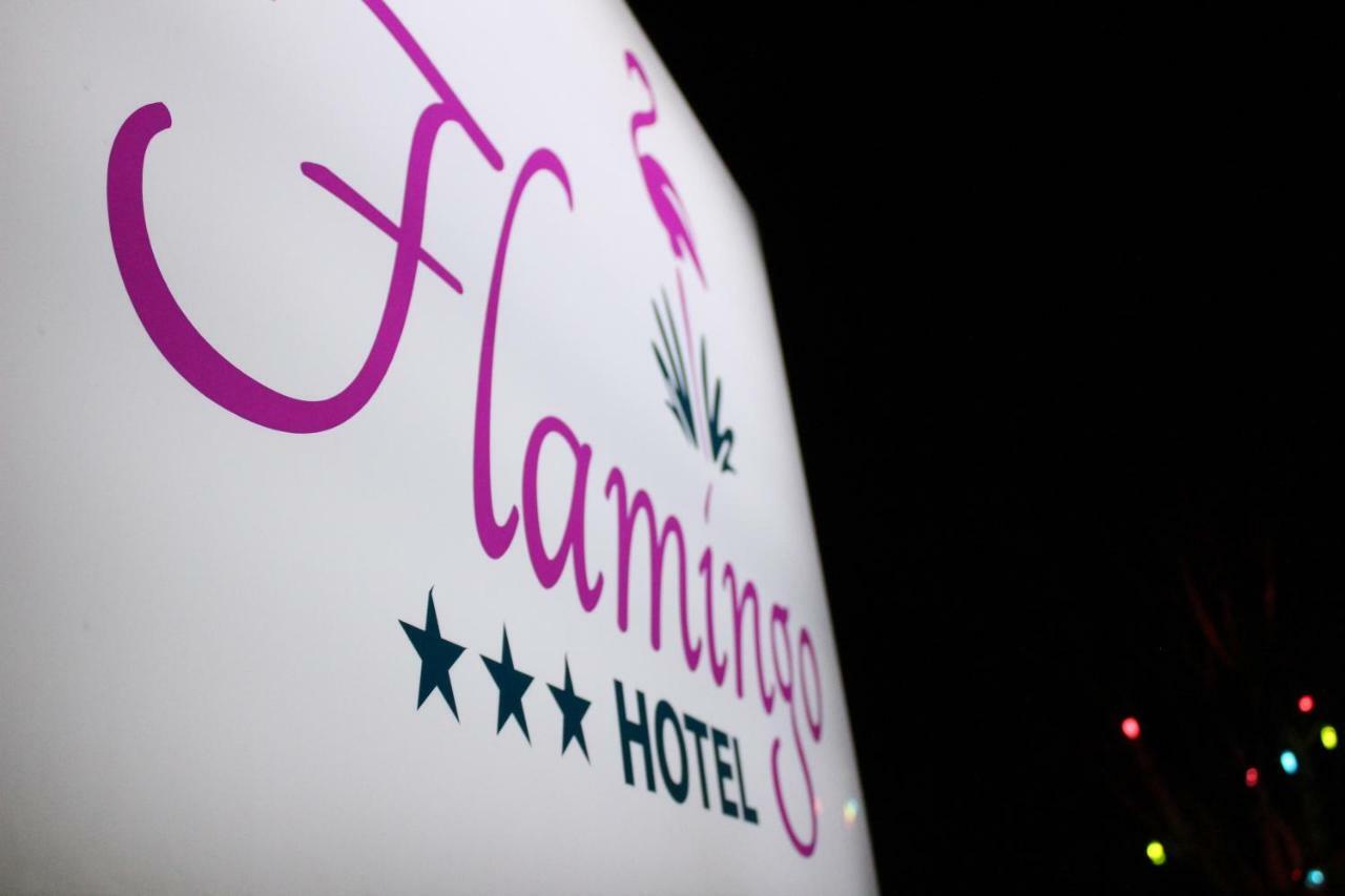 Flamingo Plovdiv Hotel Bagian luar foto